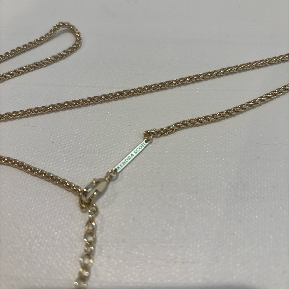 Kendra Scott Aiden Long Pendant Necklace - Picture 6 of 7